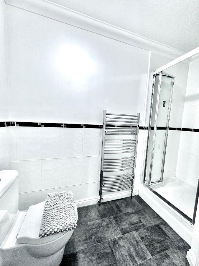 Riverview Apartment 2 Bed, 2 Bath, Free Parking / Wifi Inverness Bagian luar foto
