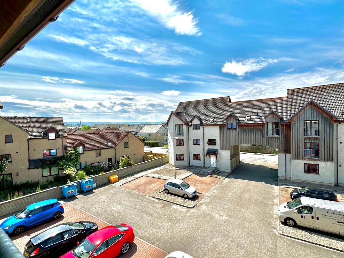 Riverview Apartment 2 Bed, 2 Bath, Free Parking / Wifi Inverness Bagian luar foto